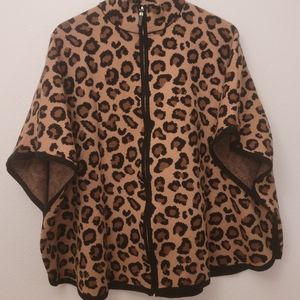 Tahari knit leopard cape